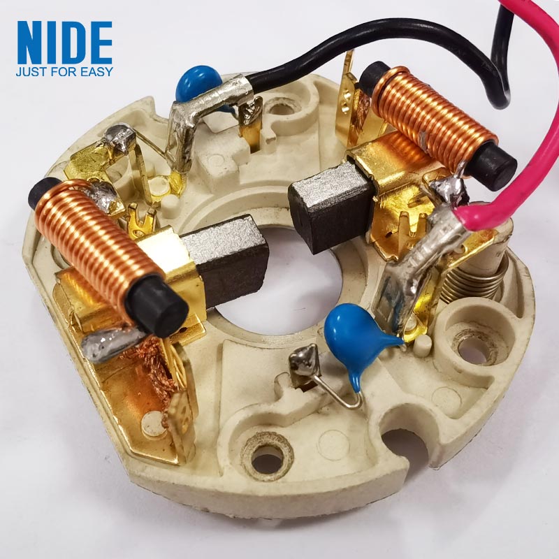 Kuinka hiiliharjat parantavat moottorin suorituskykyä ja pitkäikäisyyttä